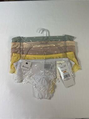 Rene Rofe Floral Lace Thong Set in White, Yellow, Beige, Tan, and Sage size S